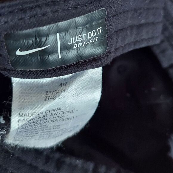 Black Nike Dri-Fit Lightweight Hat Size 4-7 - Picture 6 of 6